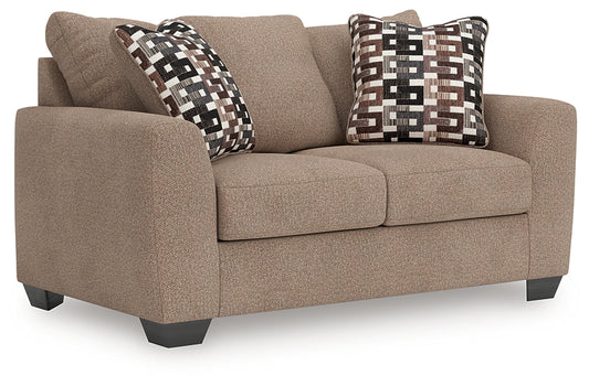 Triston-Peaks Loveseat