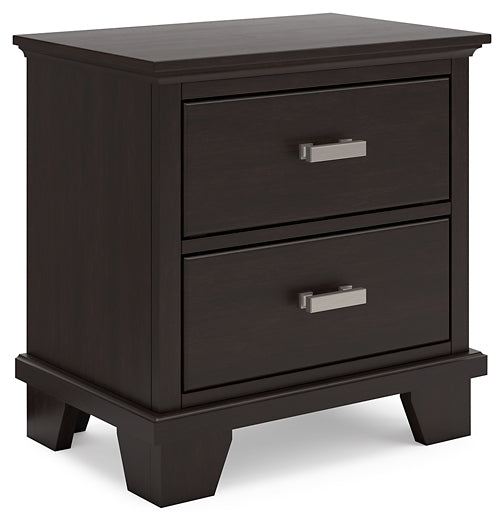 Covetown Full Panel Bed with Dresser and Nightstand