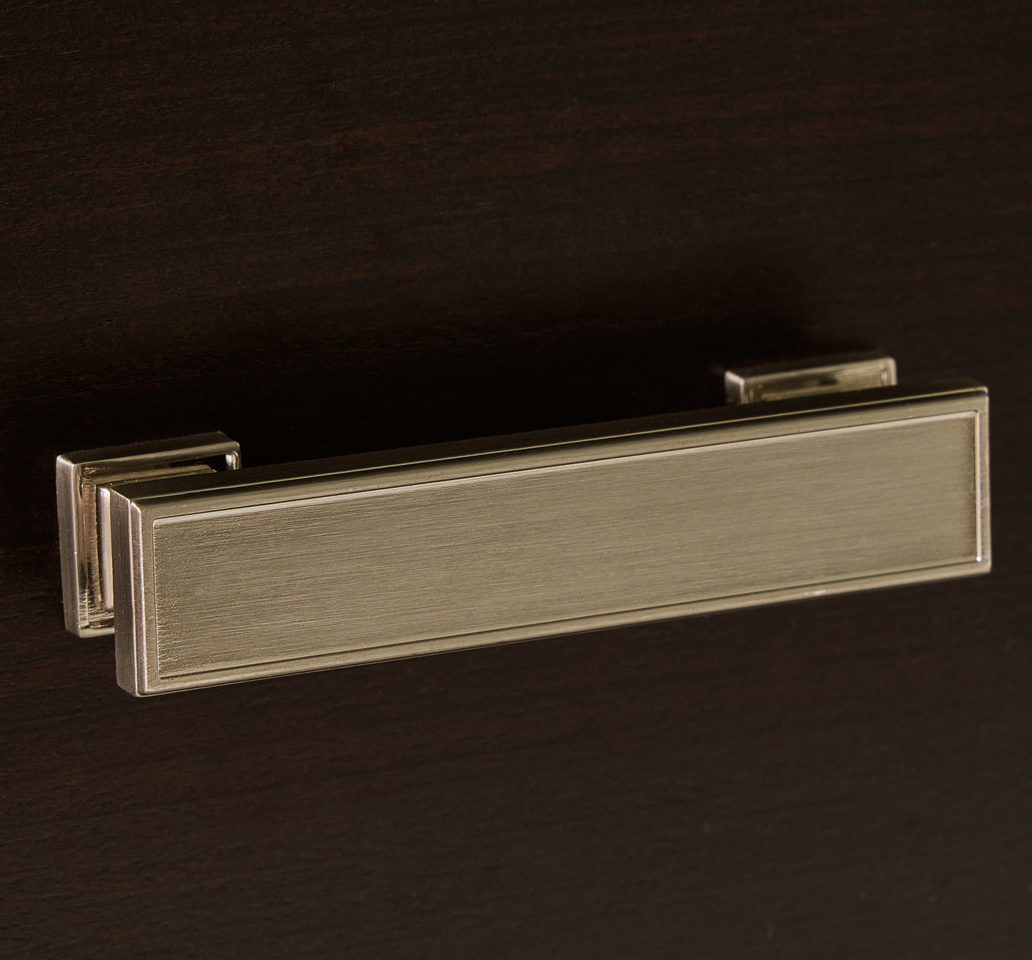 Covetown Queen Panel Bed, Dresser, Mirror, Chest and Nightstand