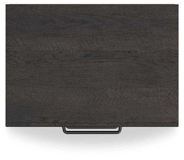 Hollivern King Panel Bed, Dresser, Mirror, Chest and Nightstand