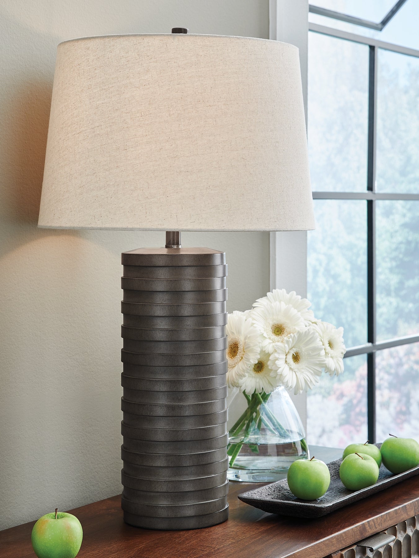 Neilett Poly Table Lamp (2/CN)