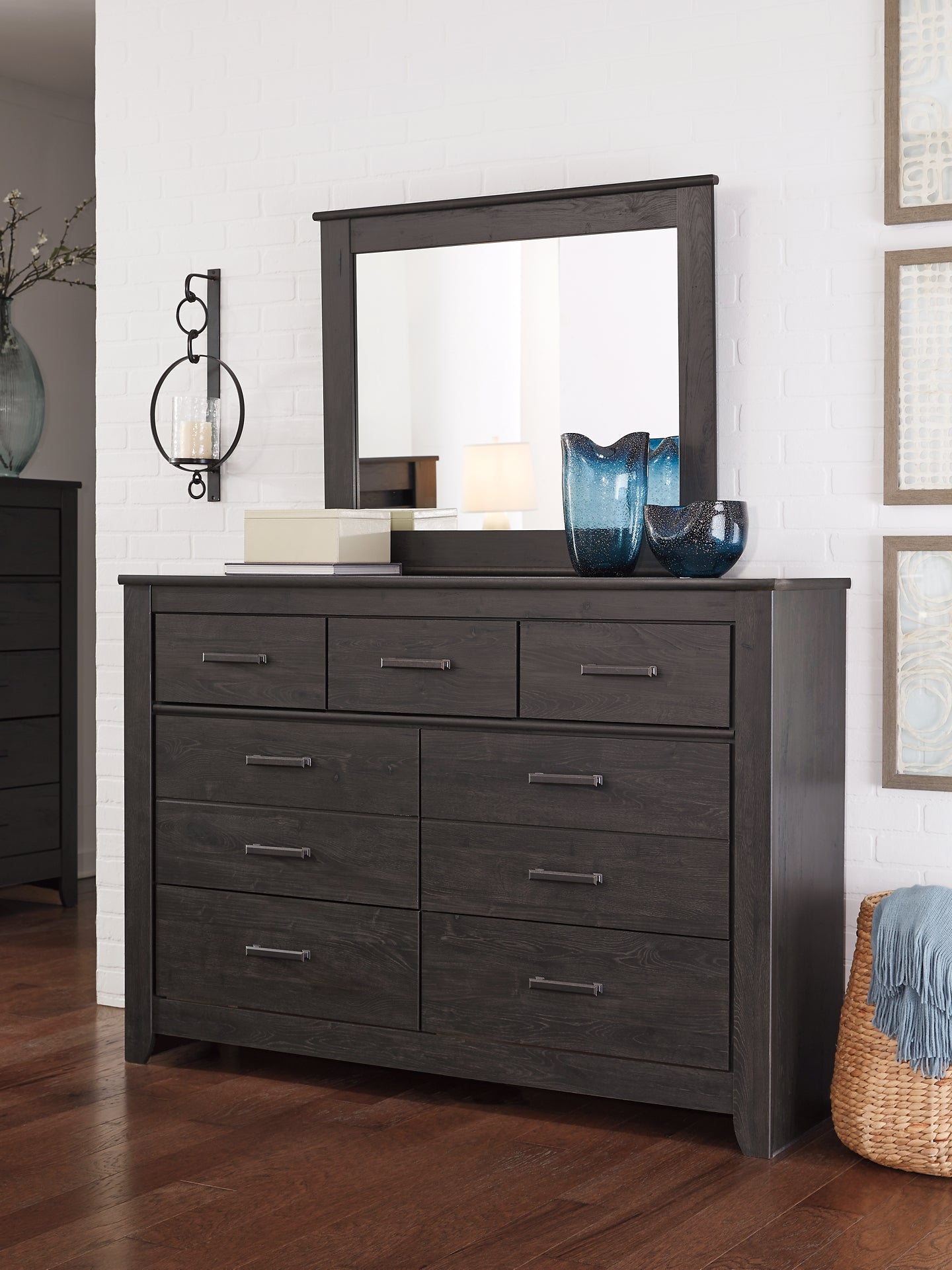 Brinxton King Panel Bed with Mirrored Dresser, Chest and 2 Nightstands